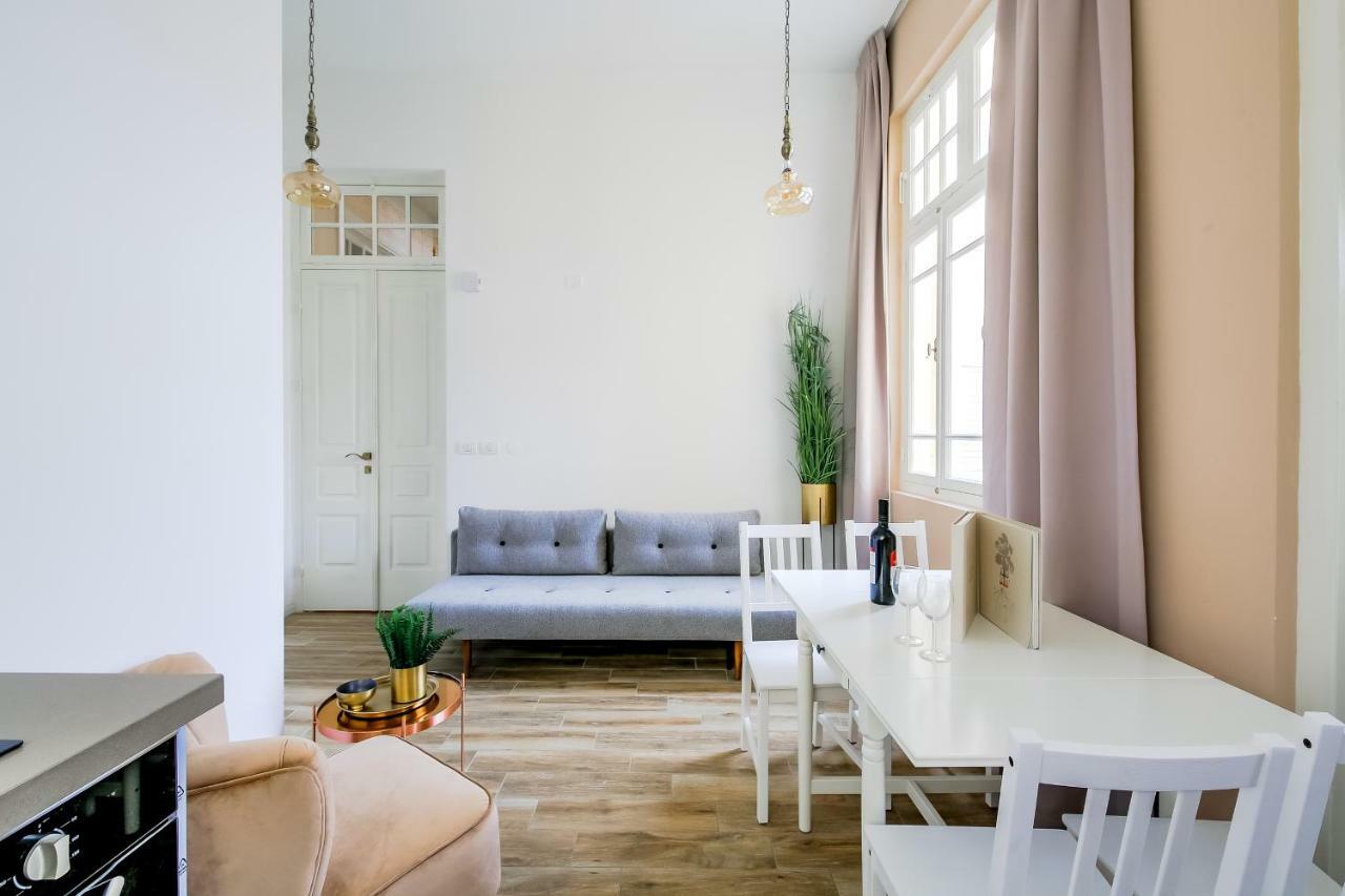 Апартаменти House Of Palm - One Of A Kind Тель-Авів Екстер'єр фото